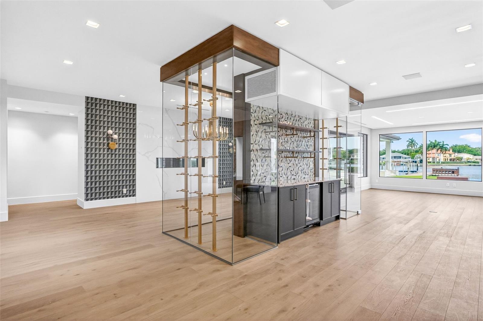 460 COFFEE POT RIVIERA NE, ST PETERSBURG, FL — photo 17