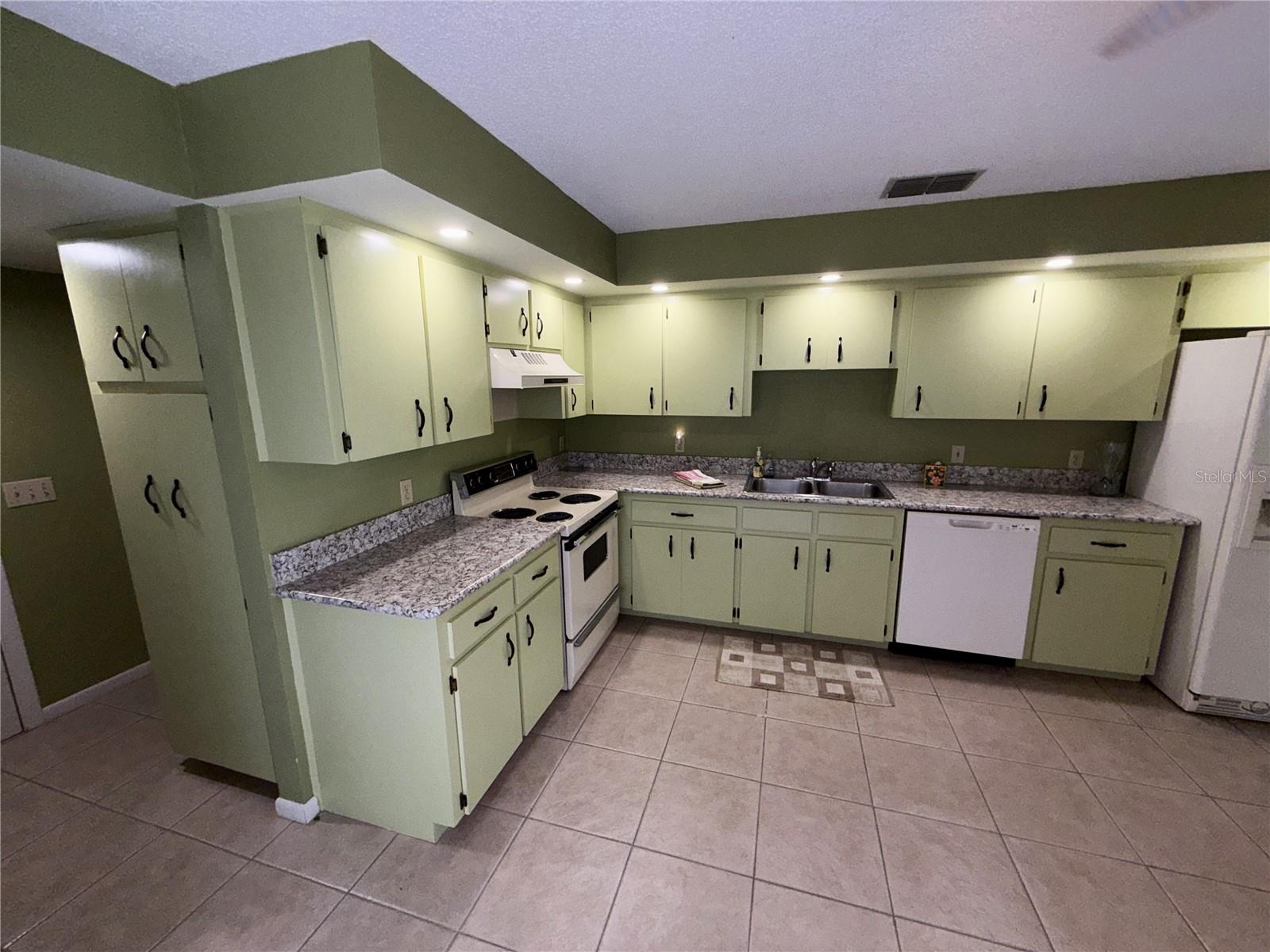 3971 CYPRESS LNDG W, WINTER HAVEN, FL — photo 11
