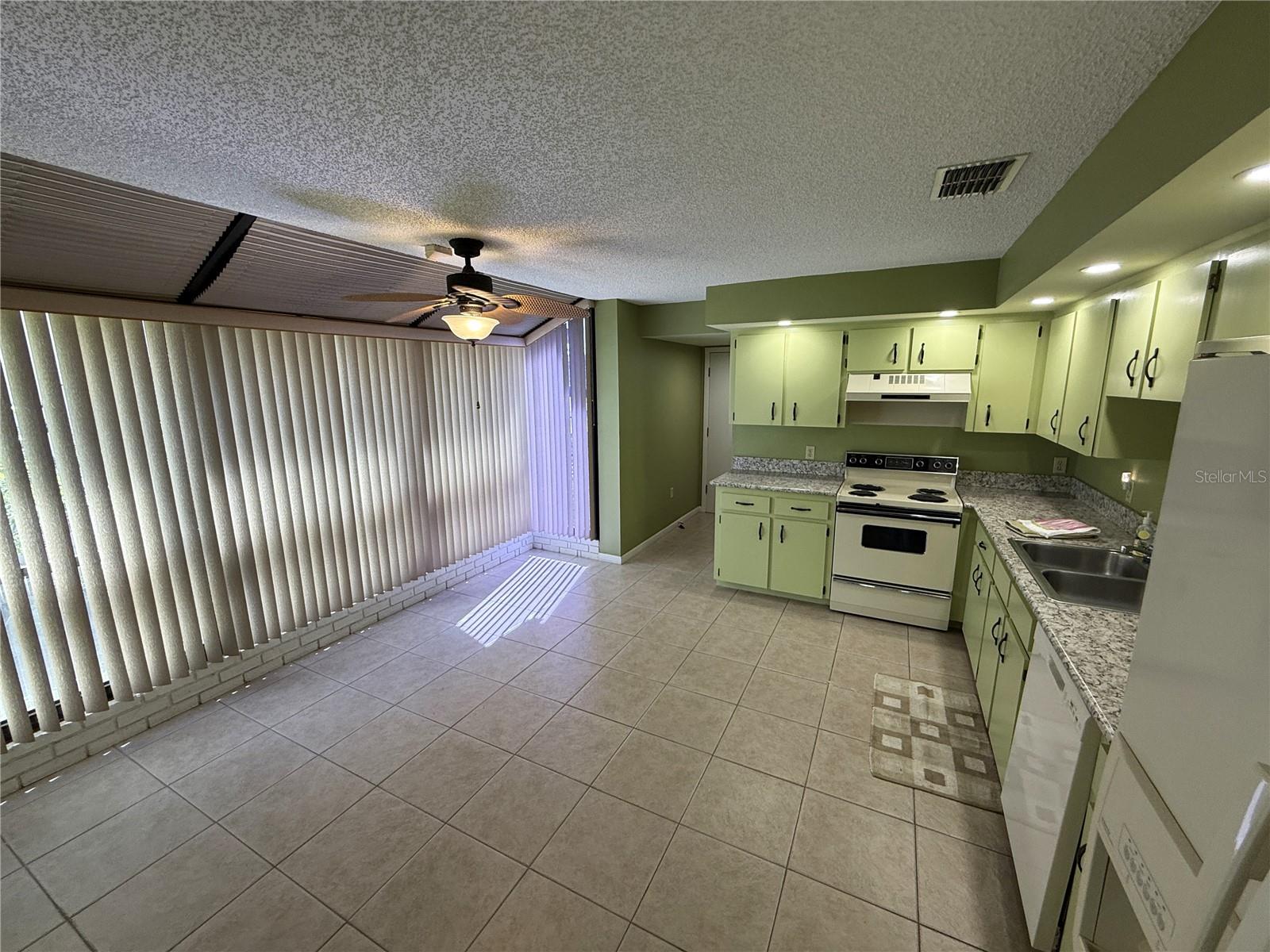 3971 CYPRESS LNDG W, WINTER HAVEN, FL — photo 12