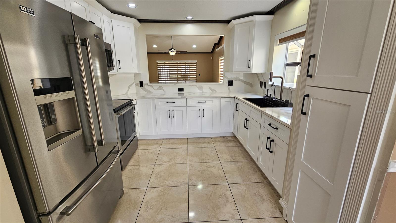6053 GENTLE BEN CIR, WESLEY CHAPEL, FL — photo 11
