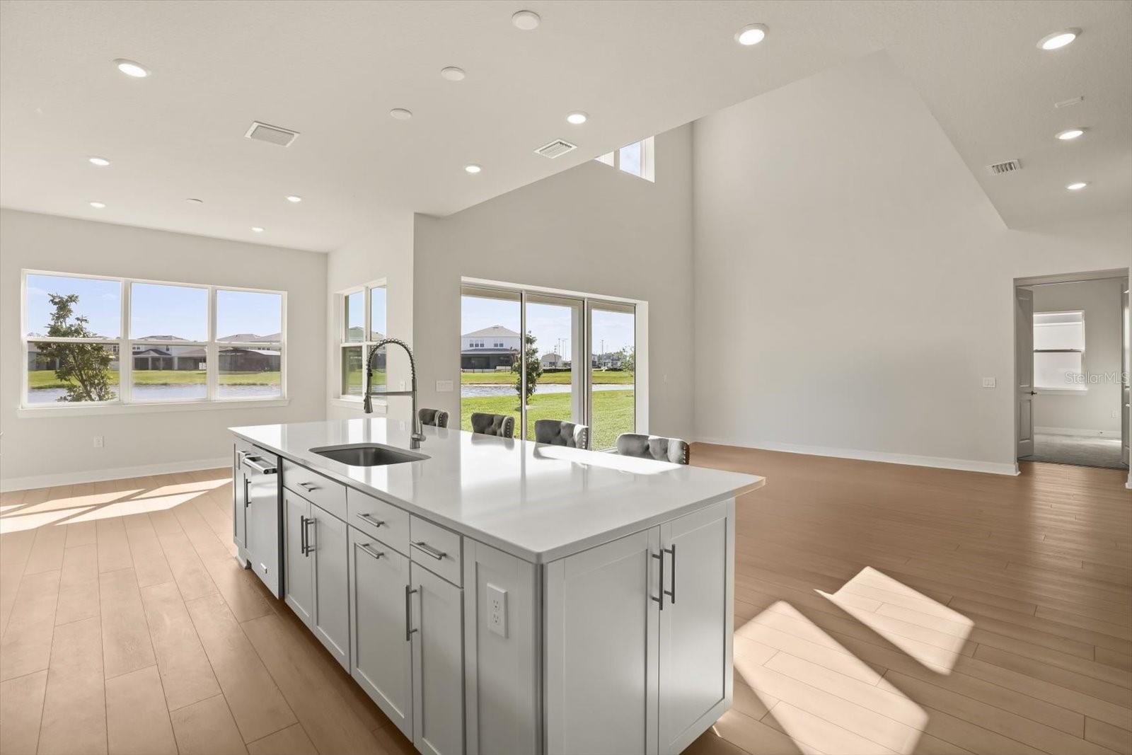8352 PARK CLIFF WAY, ORLANDO, FL — photo 9