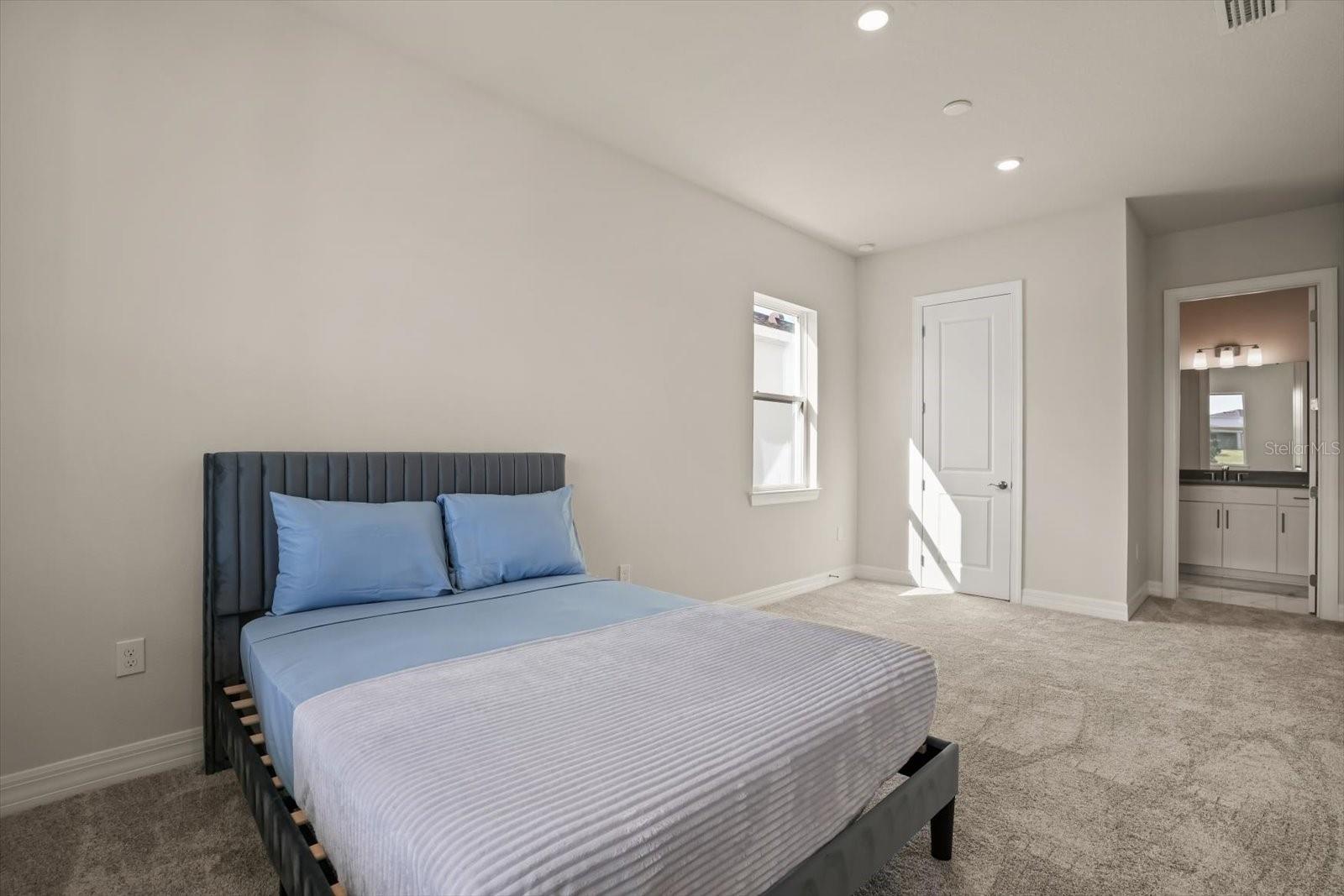 8352 PARK CLIFF WAY, ORLANDO, FL — photo 21
