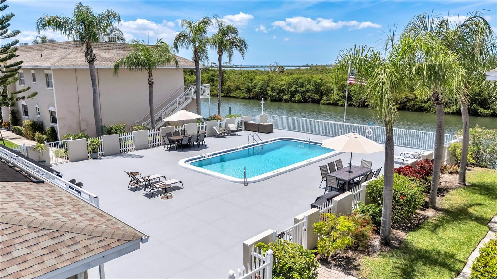 8817 BAY POINTE DR #107, TAMPA, FL — photo 19