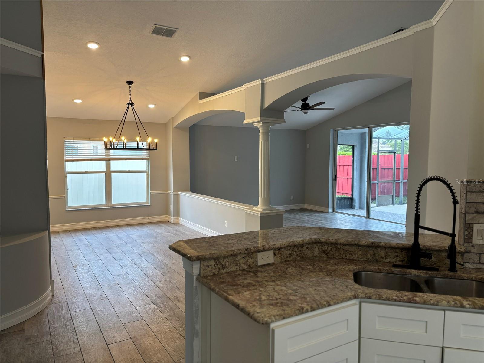 2830 STRAND CIR, OVIEDO, FL — photo 3