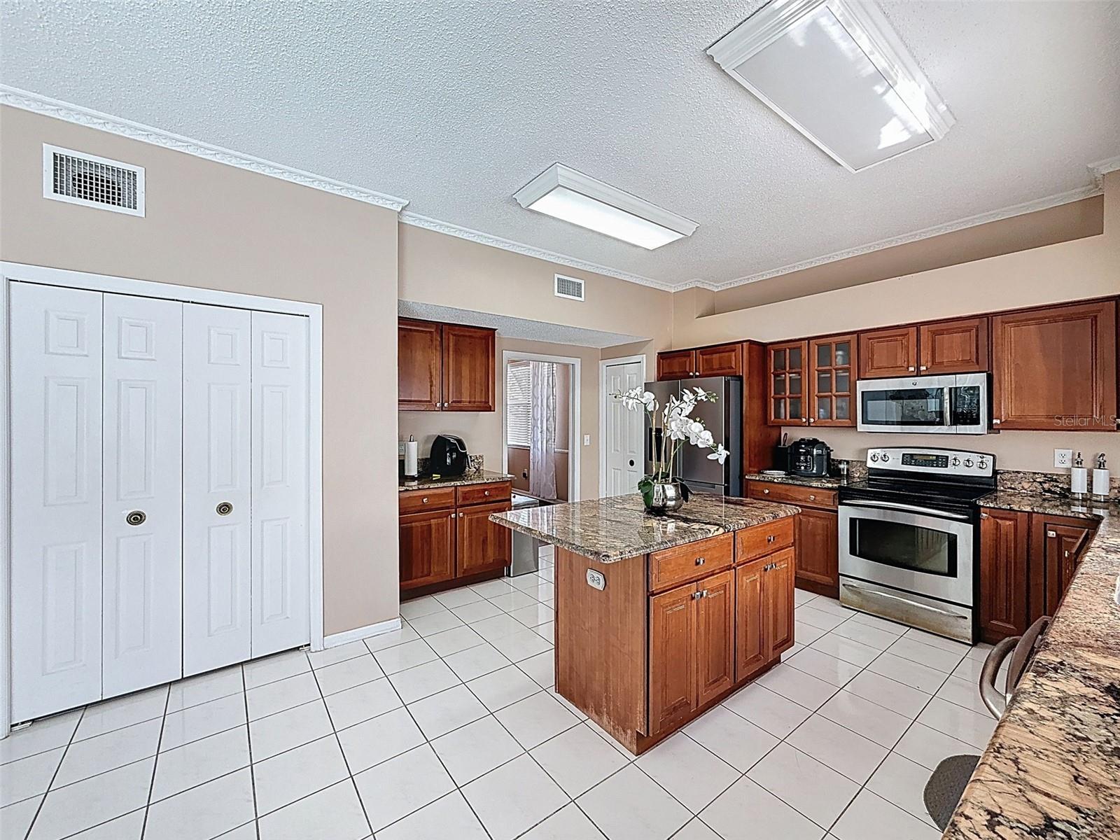 13002 SAINT FILAGREE DR, RIVERVIEW, FL — photo 18