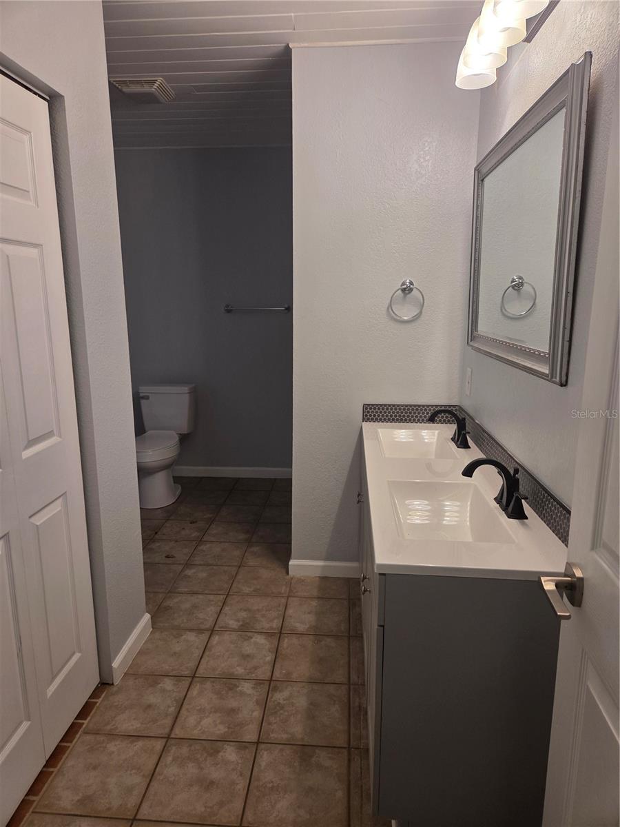 101 E ATWATER AVE, EUSTIS, FL — photo 16