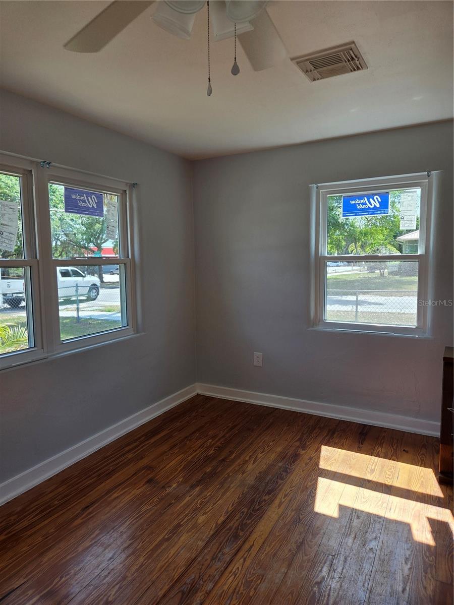 101 E ATWATER AVE, EUSTIS, FL — photo 41