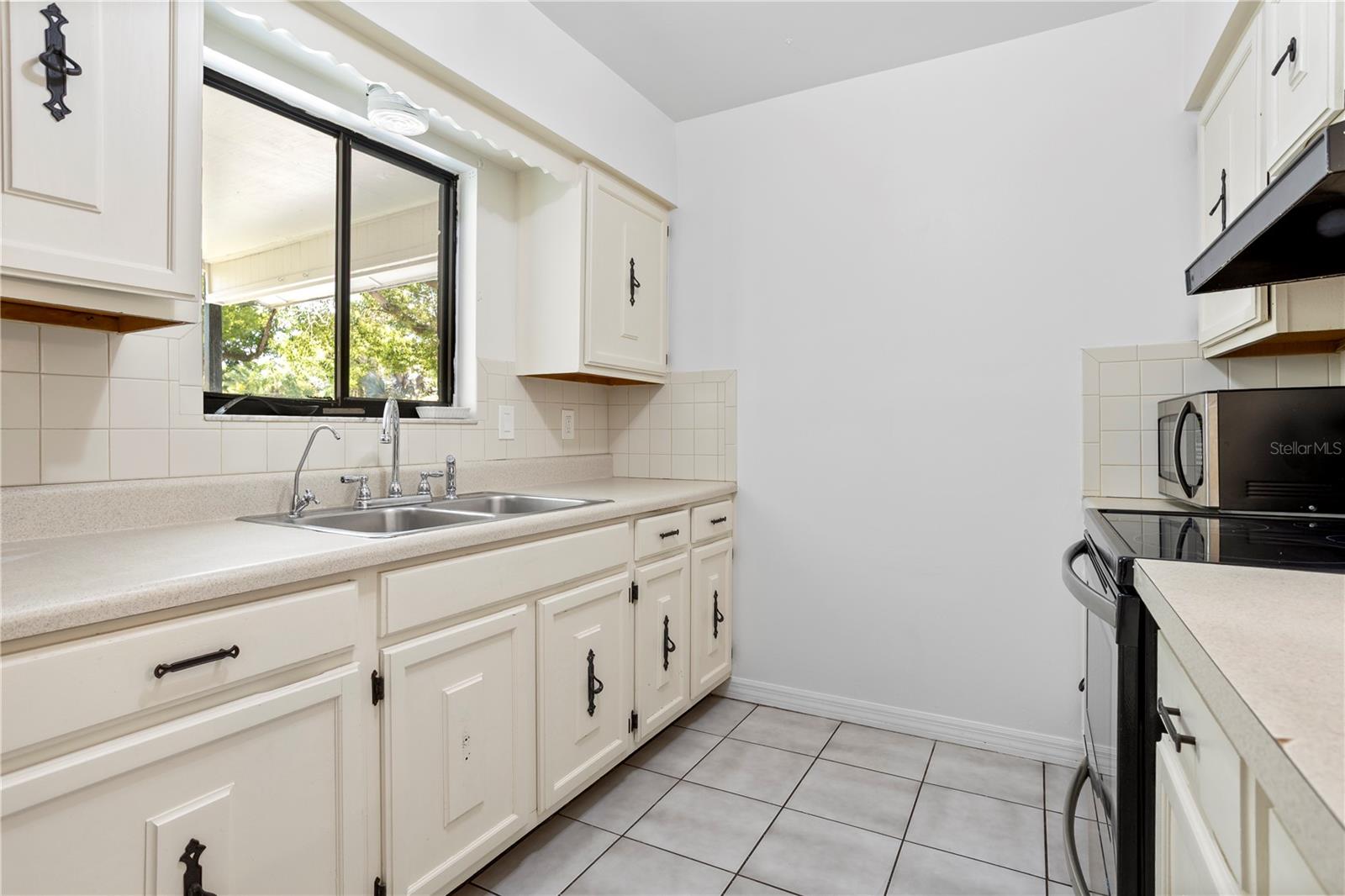 847 CARLSON DR, ORLANDO, FL — photo 10
