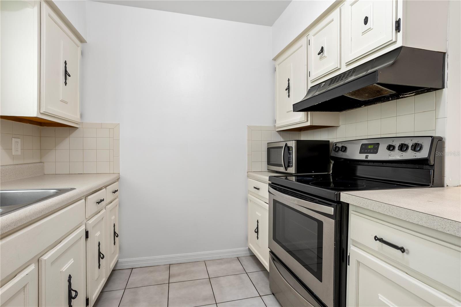 847 CARLSON DR, ORLANDO, FL — photo 11