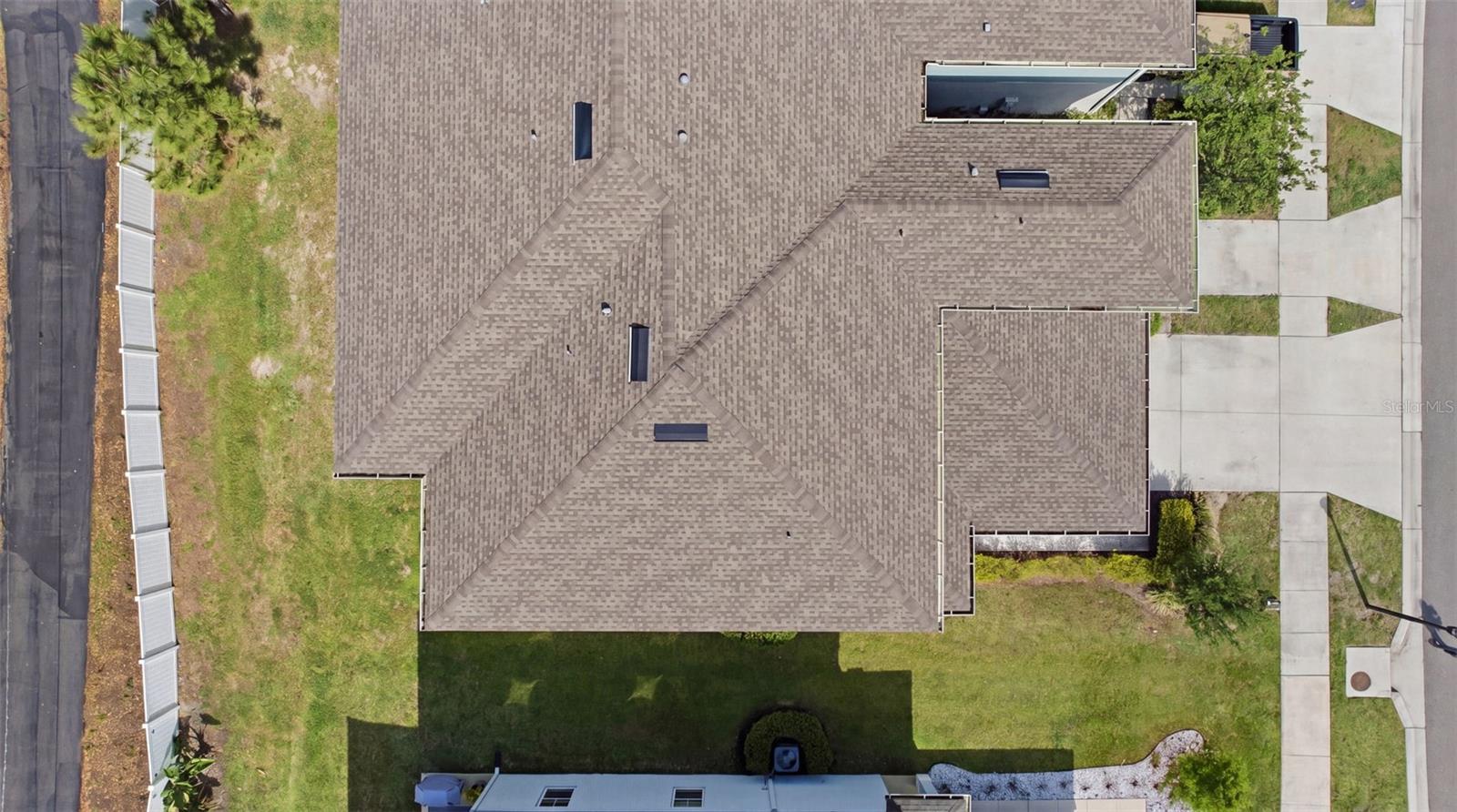 2130 LACEFLOWER DR, BRANDON, FL — photo 32