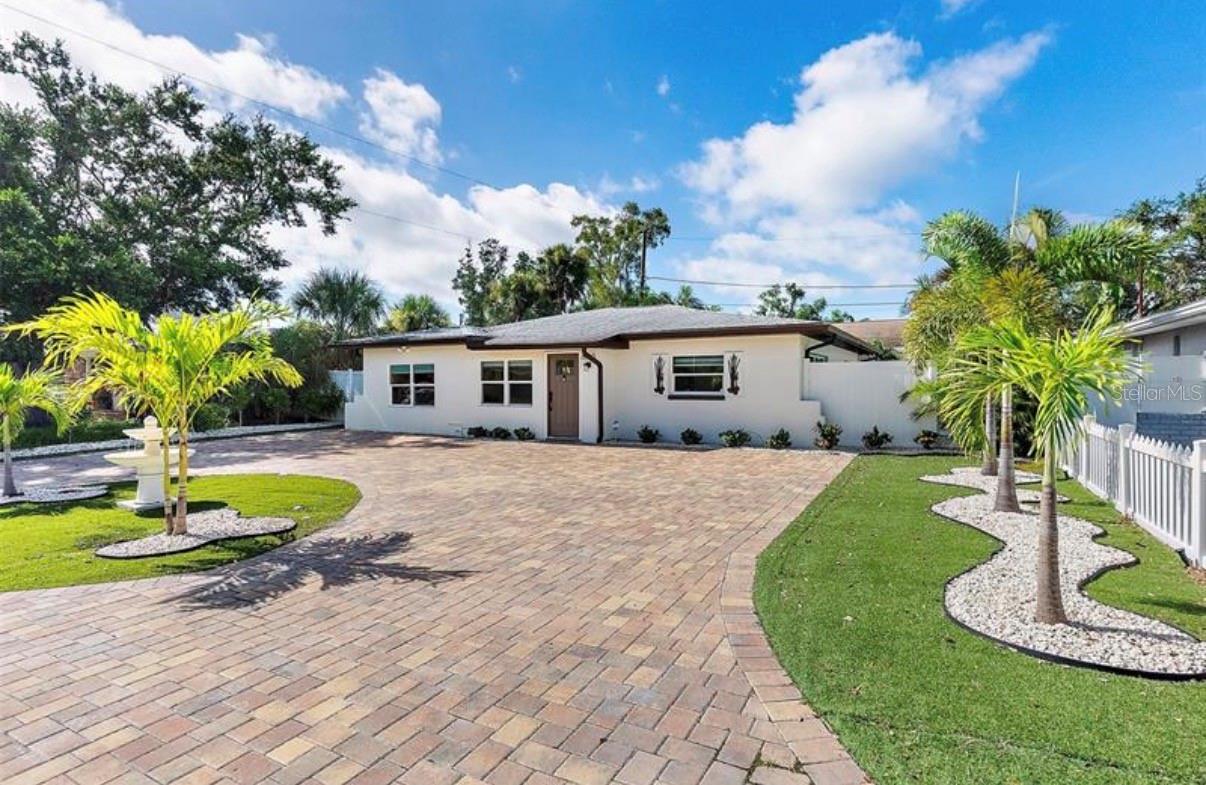 6750 W FLAMINGO WAY S, ST PETERSBURG, FL — photo 2