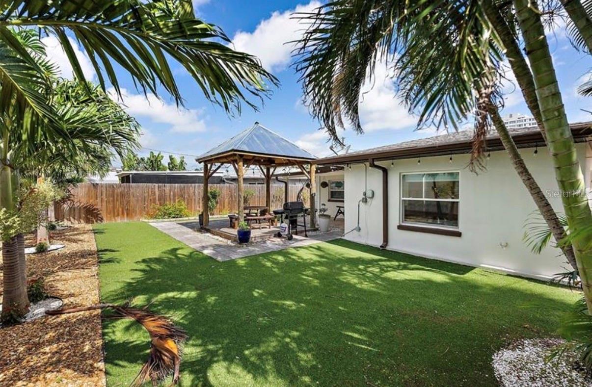 6750 W FLAMINGO WAY S, ST PETERSBURG, FL — photo 5