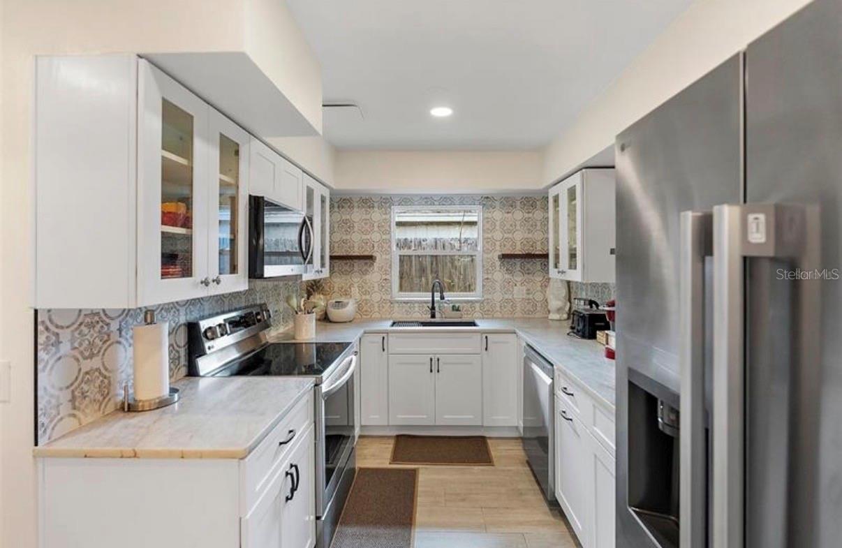 6750 W FLAMINGO WAY S, ST PETERSBURG, FL — photo 15