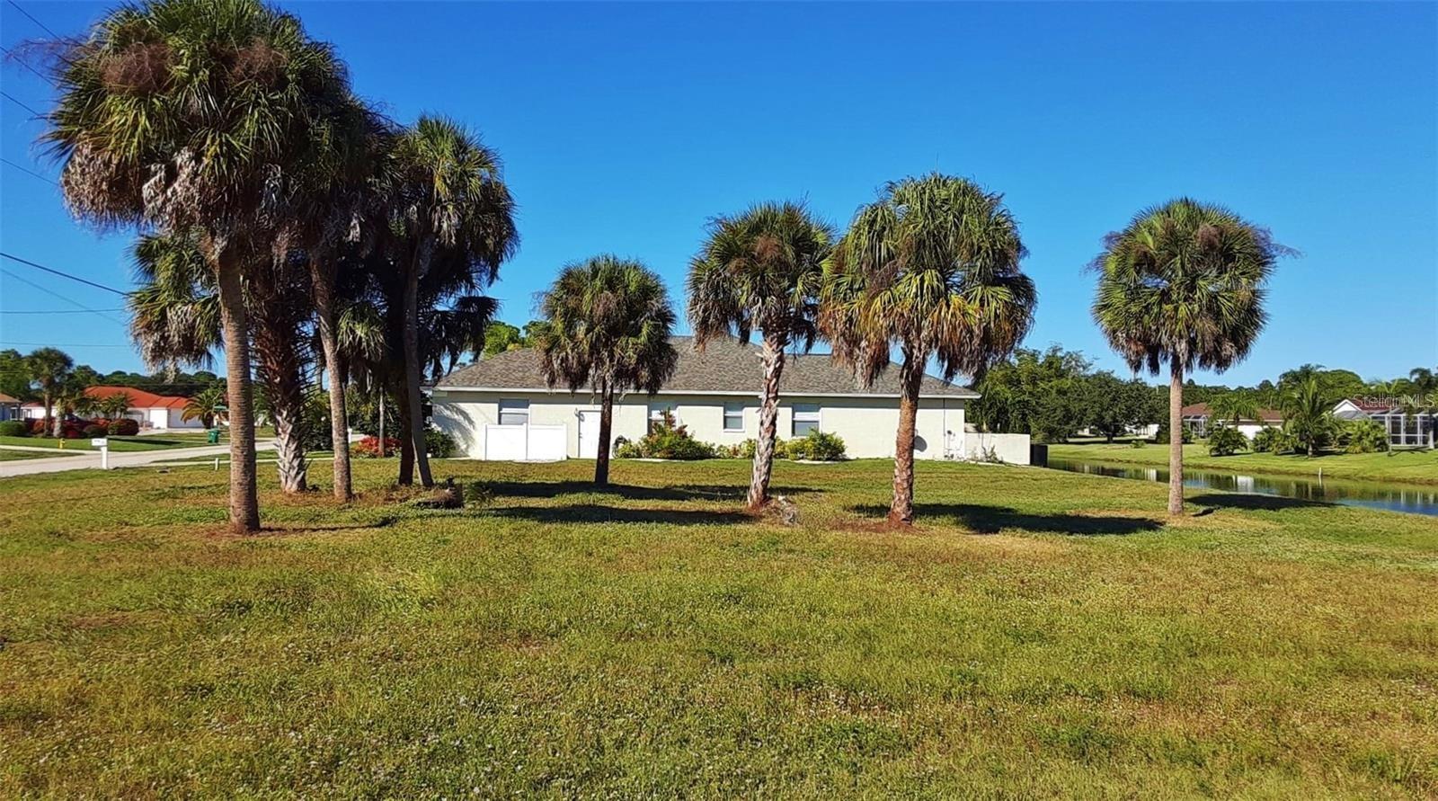 845 ROTONDA CIR, ROTONDA WEST, FL — photo 6
