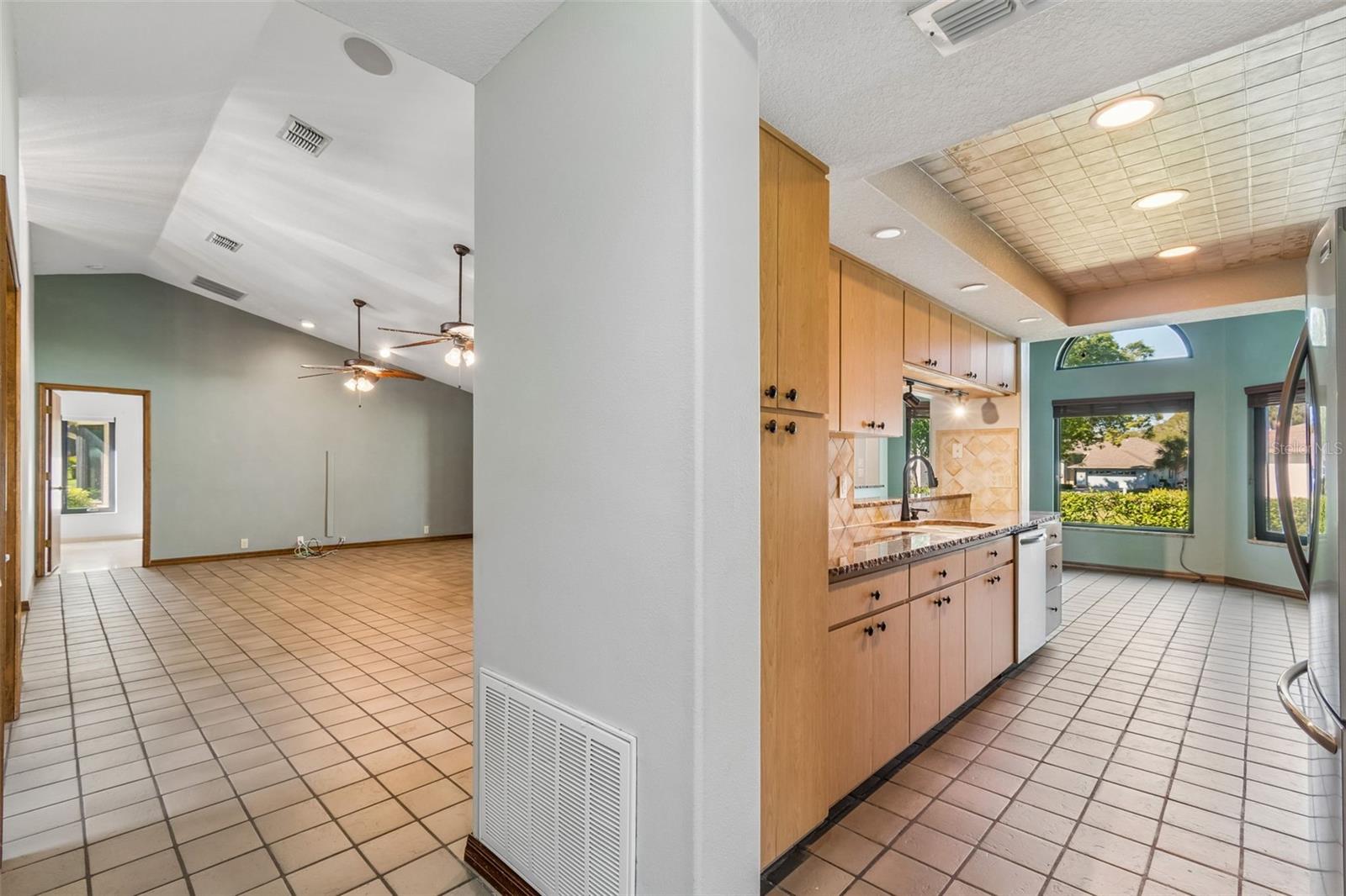 8723 ASHBURY DR, HUDSON, FL — photo 6
