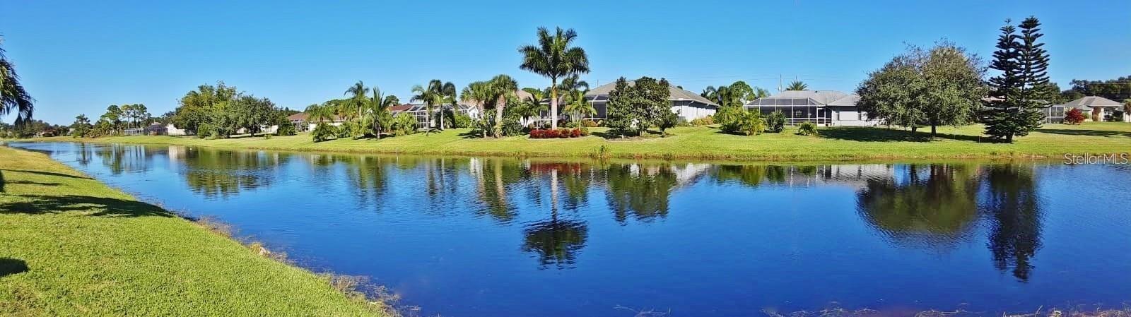 847 ROTONDA CIR, ROTONDA WEST, FL — photo 4