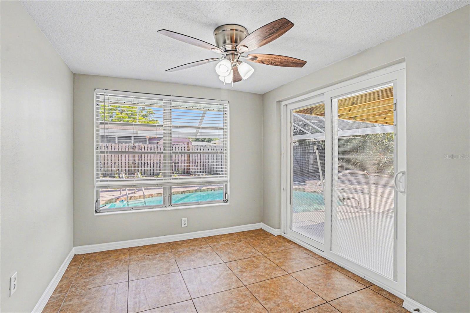 8006 MIMOSA DR, PORT RICHEY, FL — photo 11
