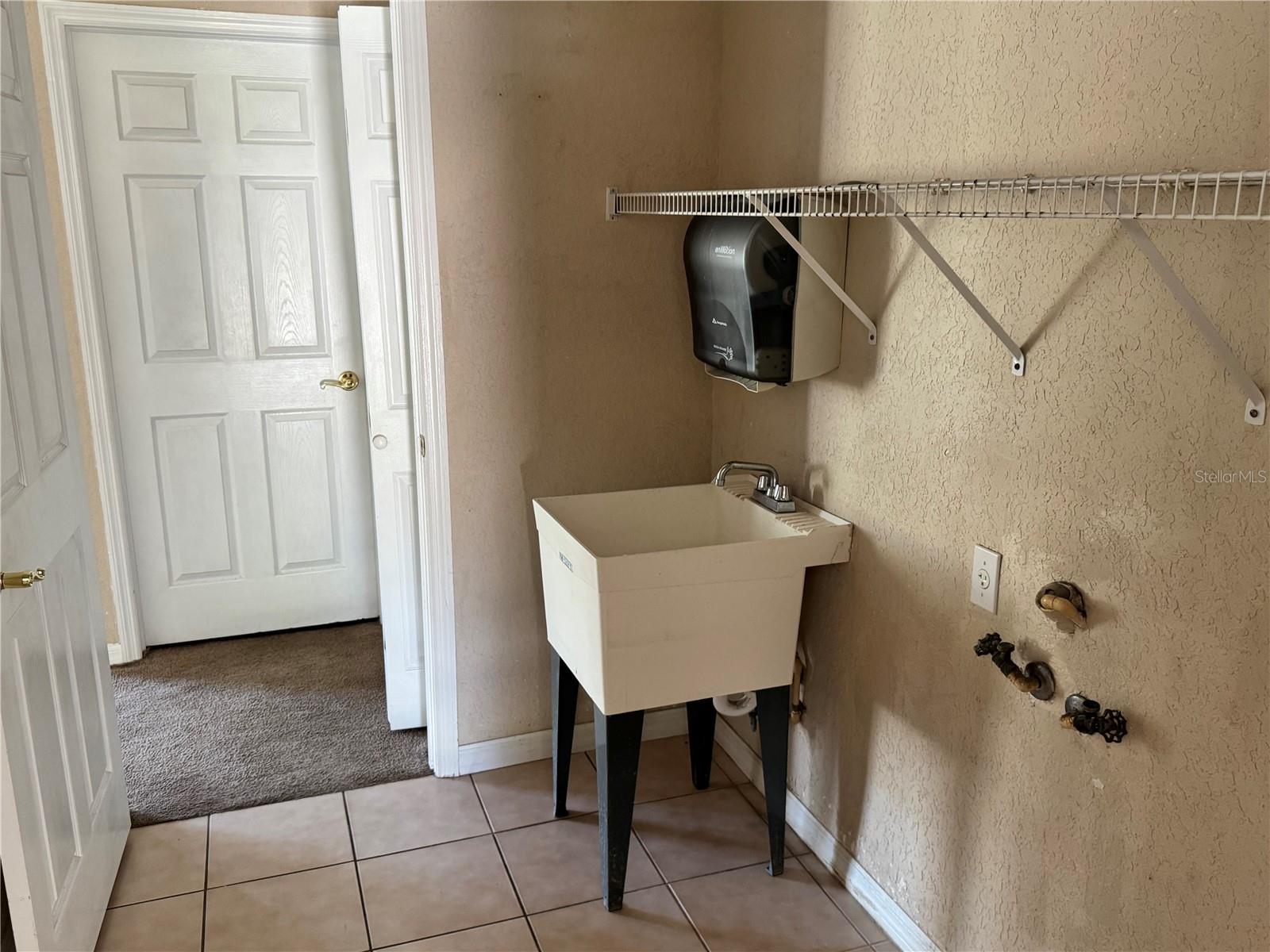 9023 PINEBREEZE DR, RIVERVIEW, FL — photo 16