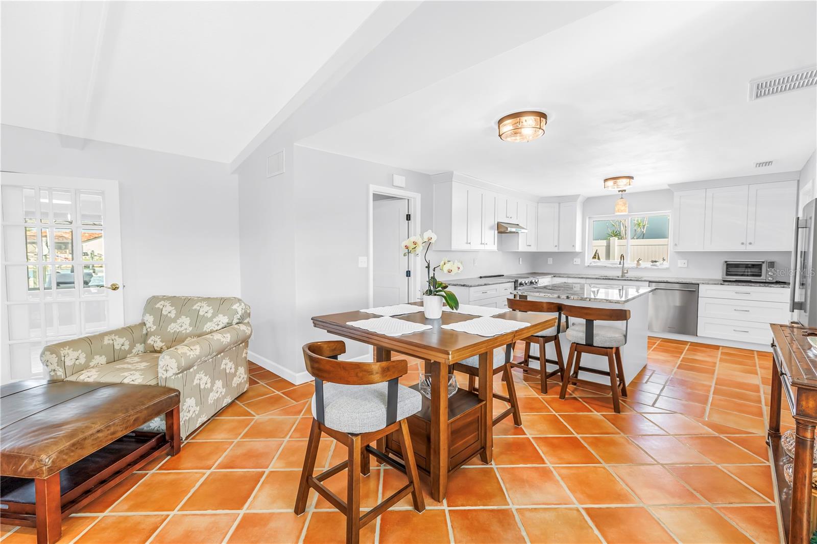12475 4TH ST E, TREASURE ISLAND, FL — photo 11