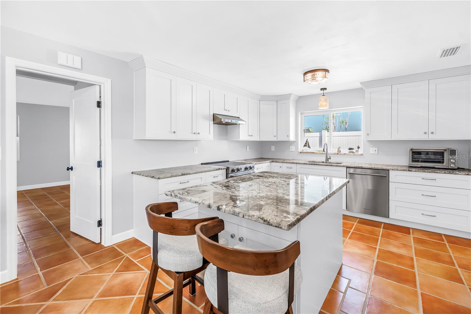 12475 4TH ST E, TREASURE ISLAND, FL — photo 13