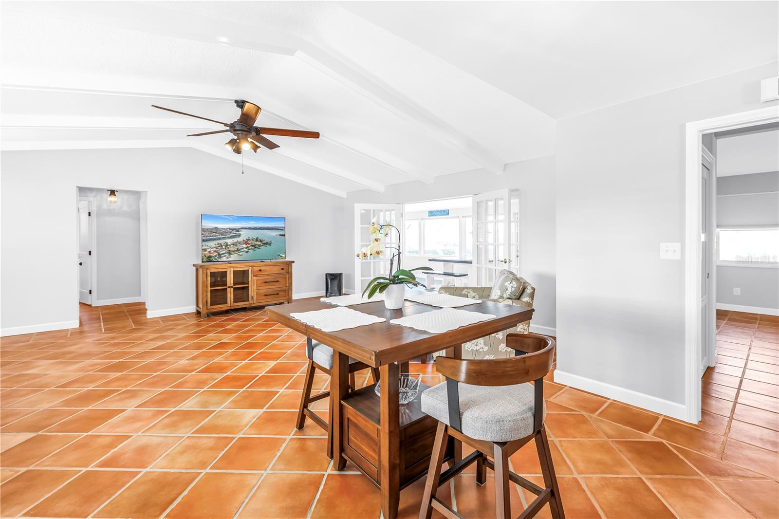12475 4TH ST E, TREASURE ISLAND, FL — photo 14