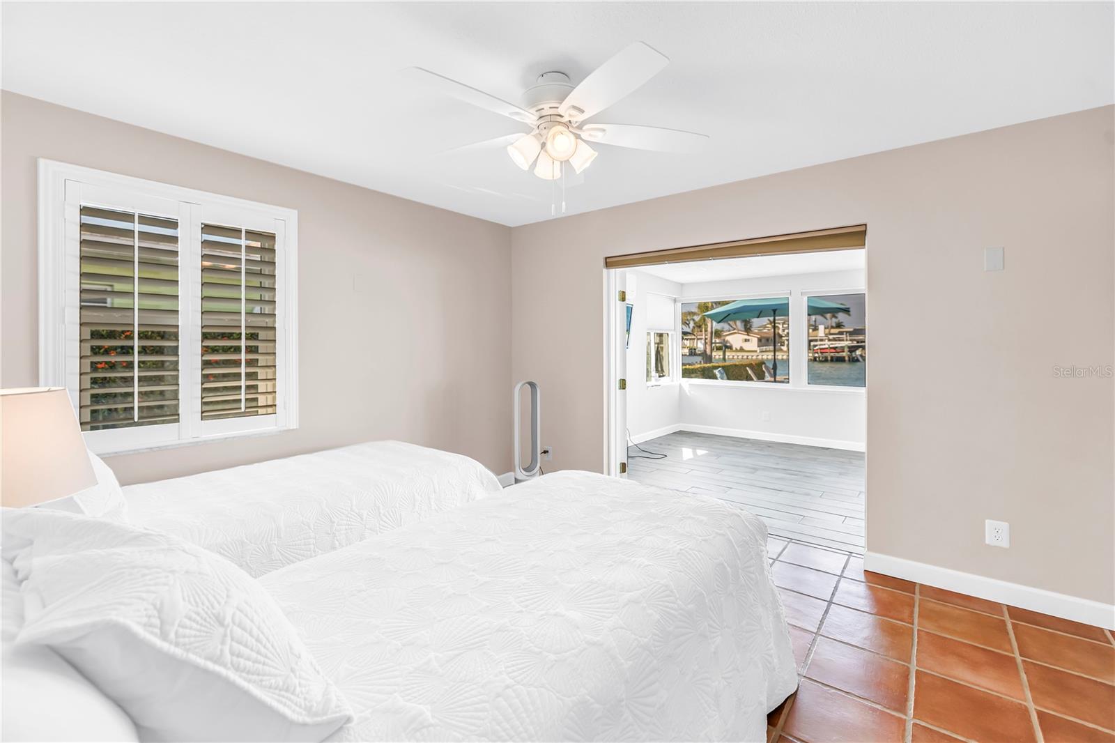 12475 4TH ST E, TREASURE ISLAND, FL — photo 26