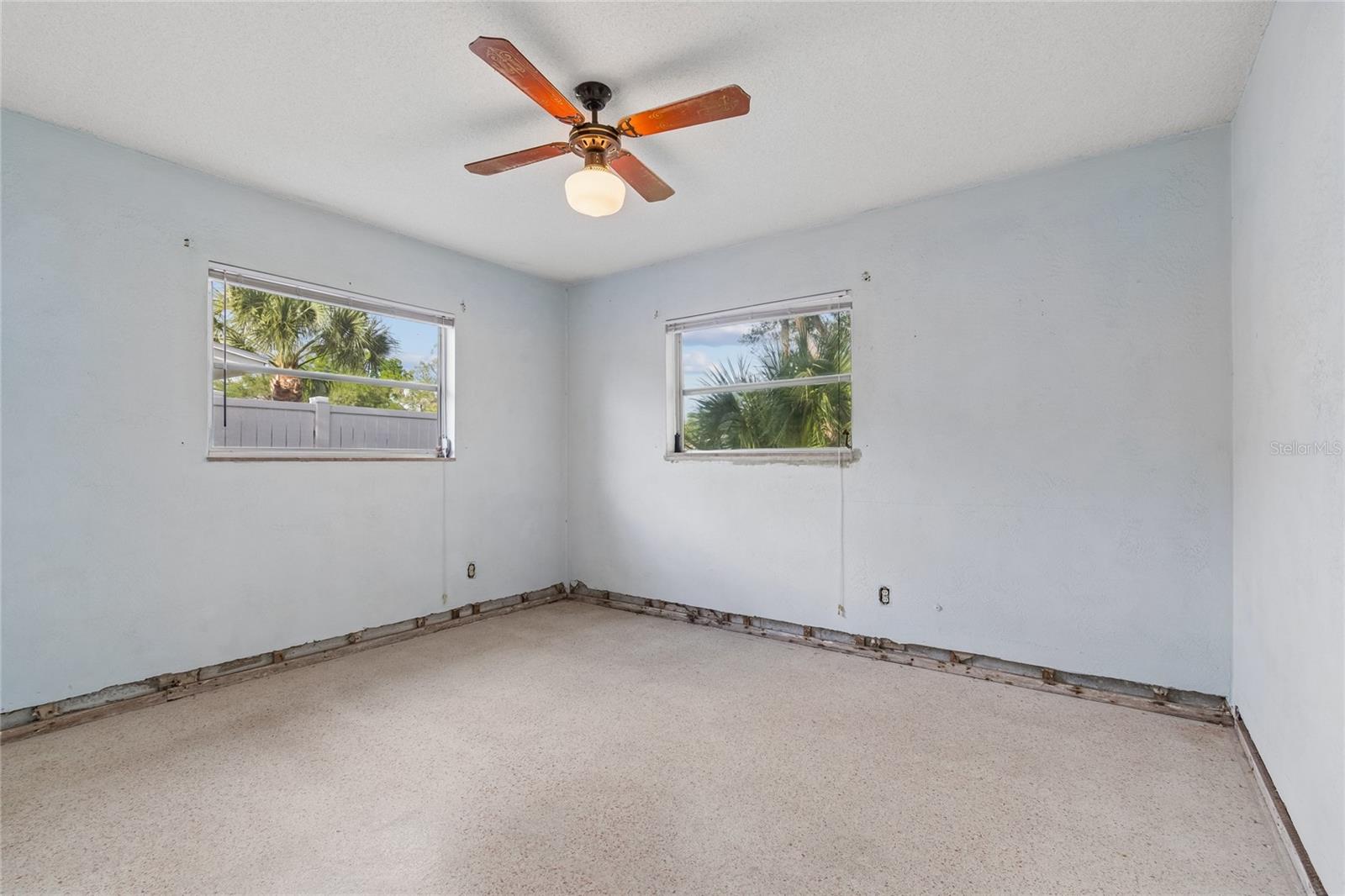 4703 S RENELLIE DR, TAMPA, FL — photo 37
