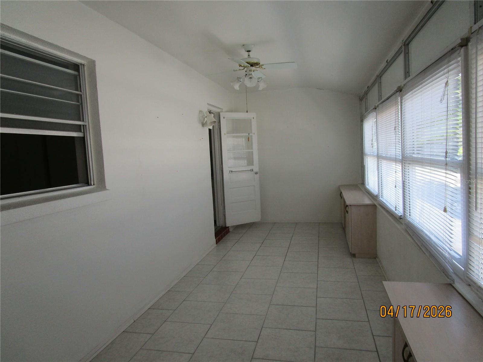 5900 21ST ST N #15, ST PETERSBURG, FL — photo 21