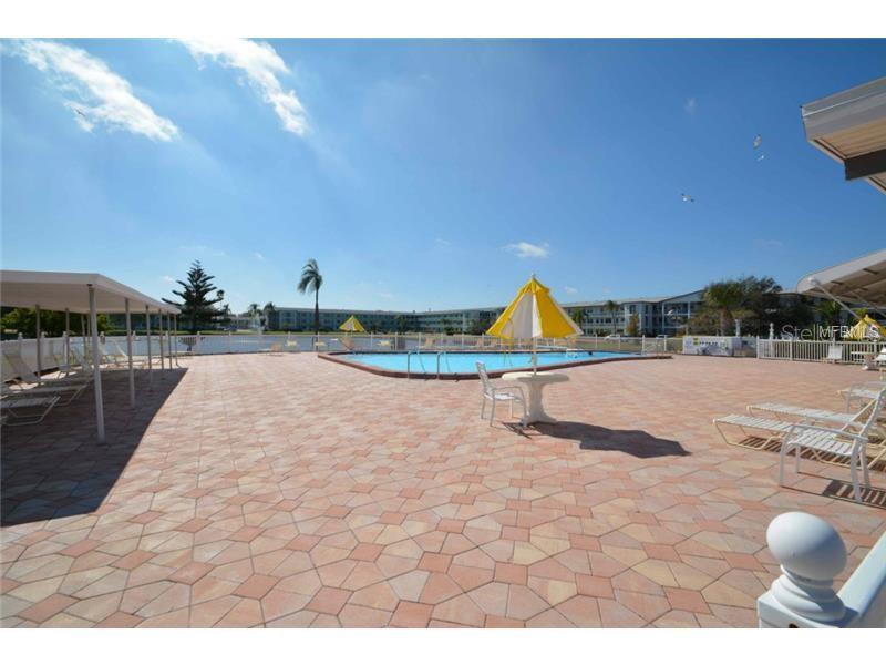 5900 21ST ST N #15, ST PETERSBURG, FL — photo 30
