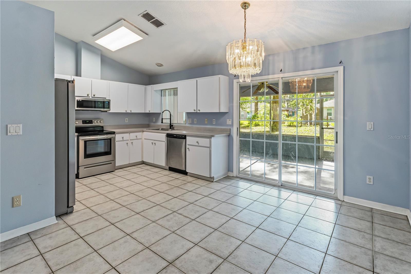 5542 NW 60TH TER, OCALA, FL — photo 8