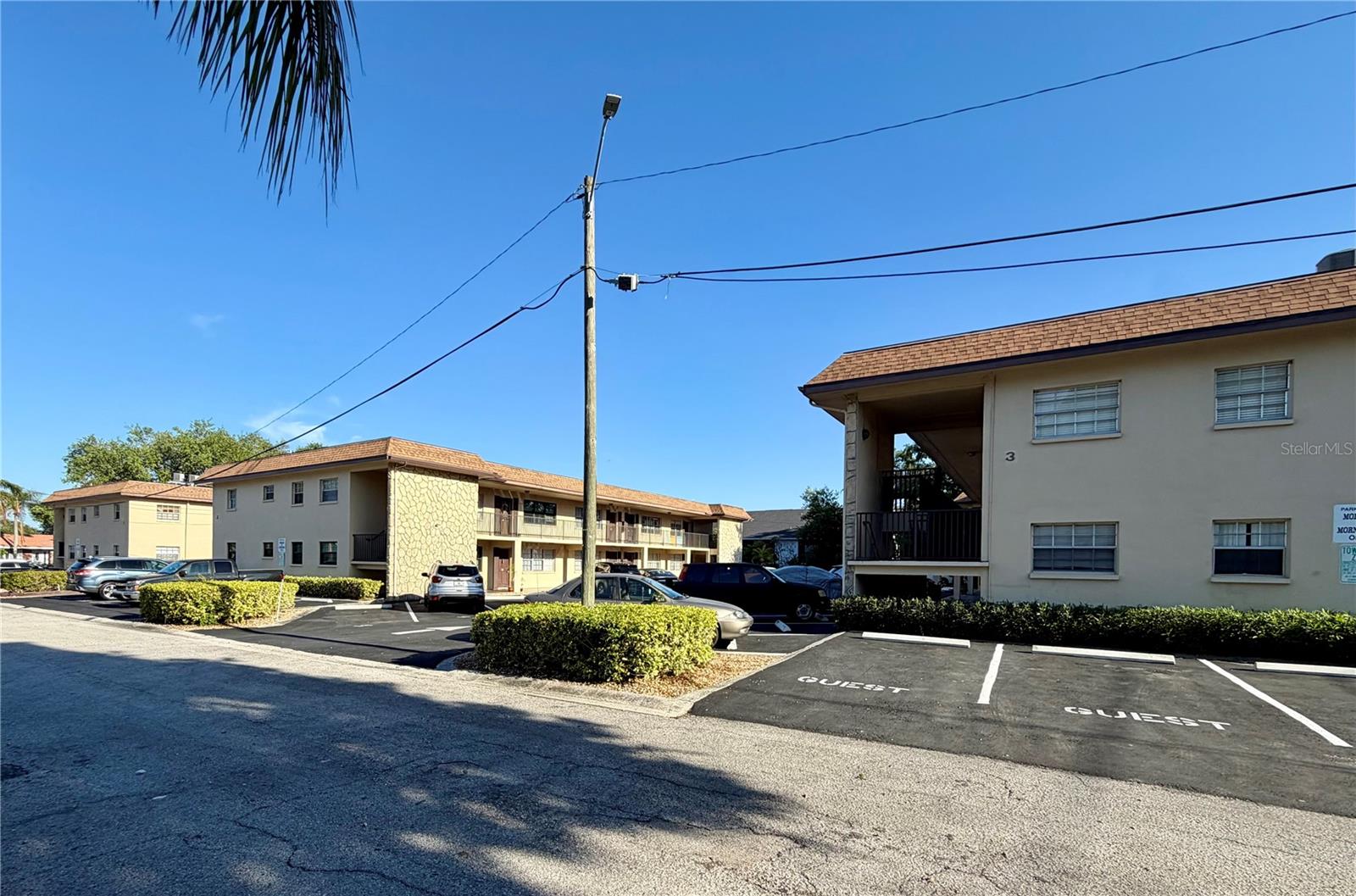 1320 MORELAND DR #12, CLEARWATER, FL — photo 2