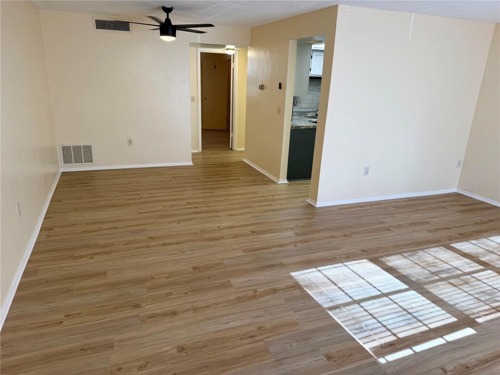 1320 MORELAND DR #12, CLEARWATER, FL — photo 4