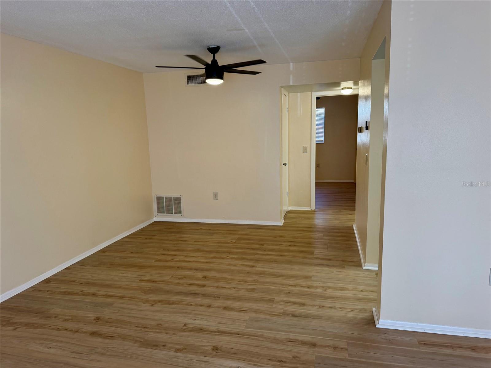 1320 MORELAND DR #12, CLEARWATER, FL — photo 8