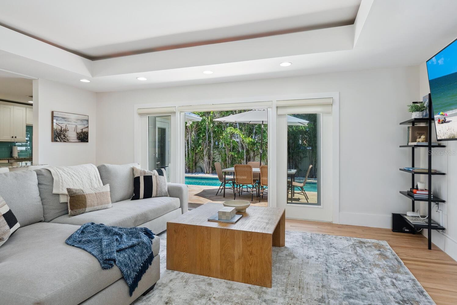 1931 HIGH POINT CIR, SARASOTA, FL — photo 7