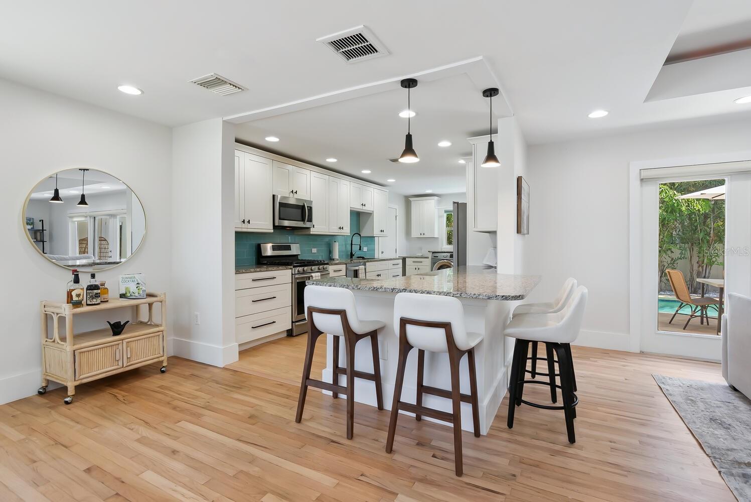 1931 HIGH POINT CIR, SARASOTA, FL — photo 12
