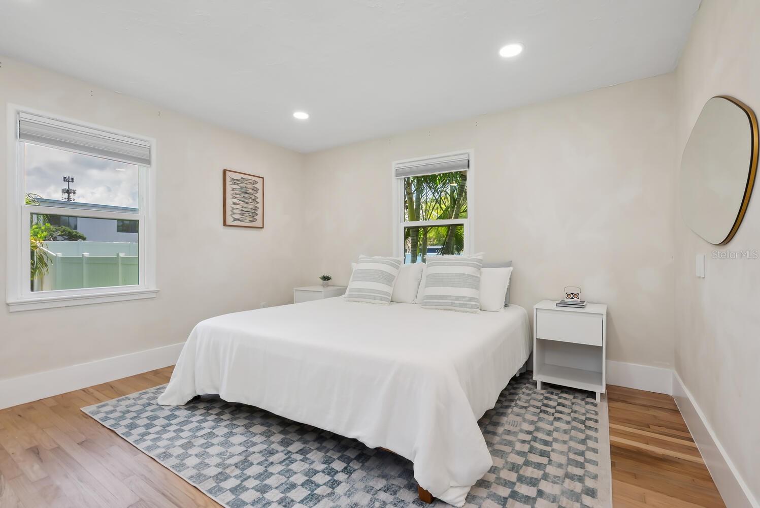 1931 HIGH POINT CIR, SARASOTA, FL — photo 27