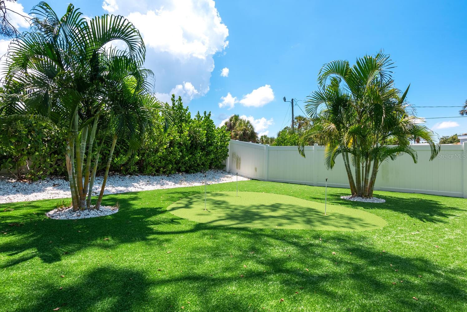 1931 HIGH POINT CIR, SARASOTA, FL — photo 38