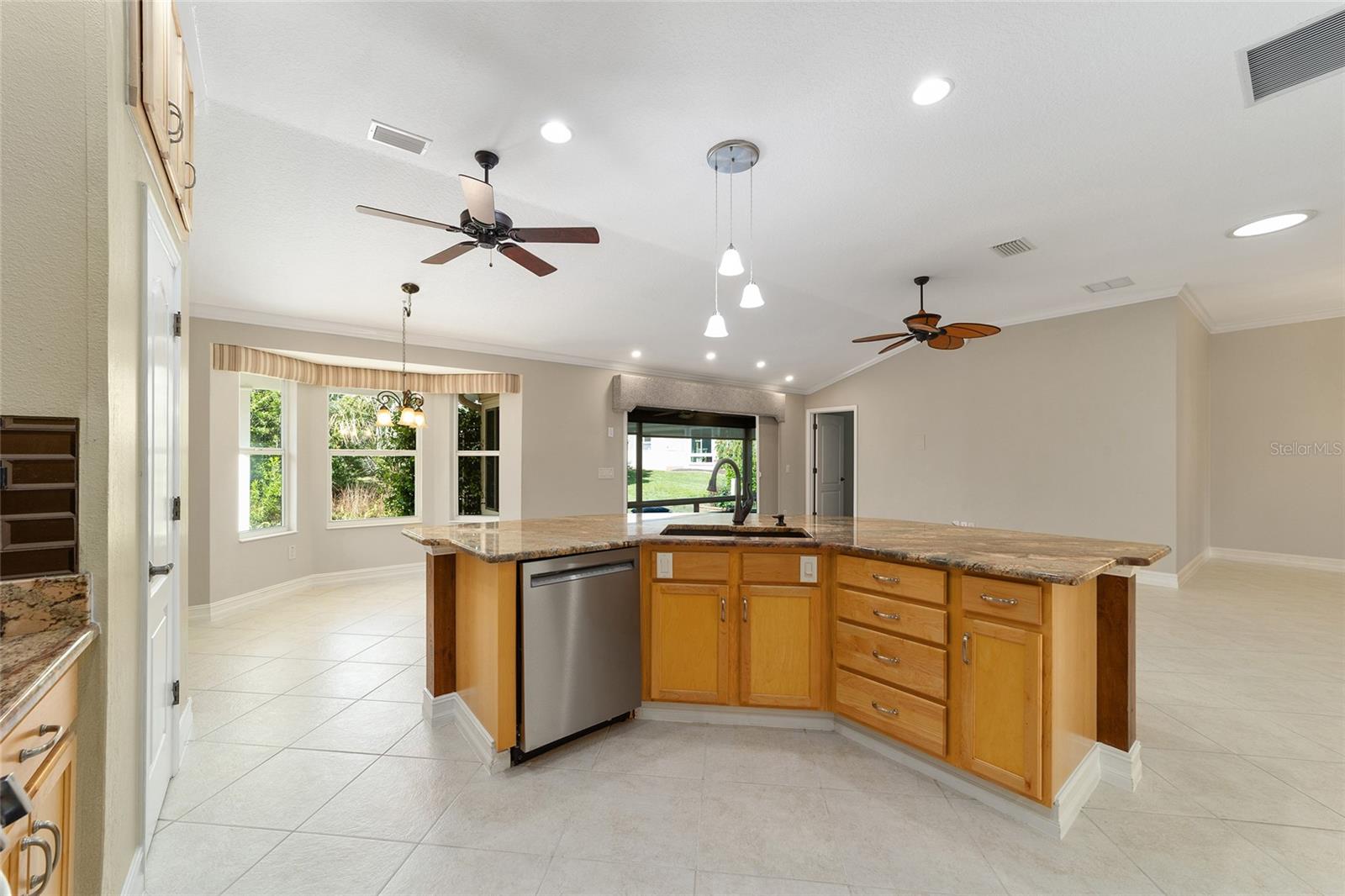 1109 ALCOVE LOOP, THE VILLAGES, FL — photo 9