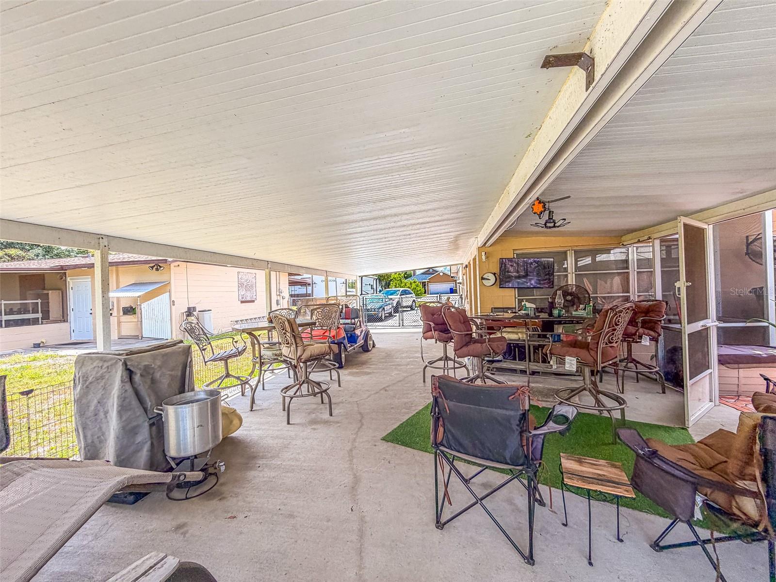 305 CLOVERLEAF RD, LAKE PLACID, FL — photo 31