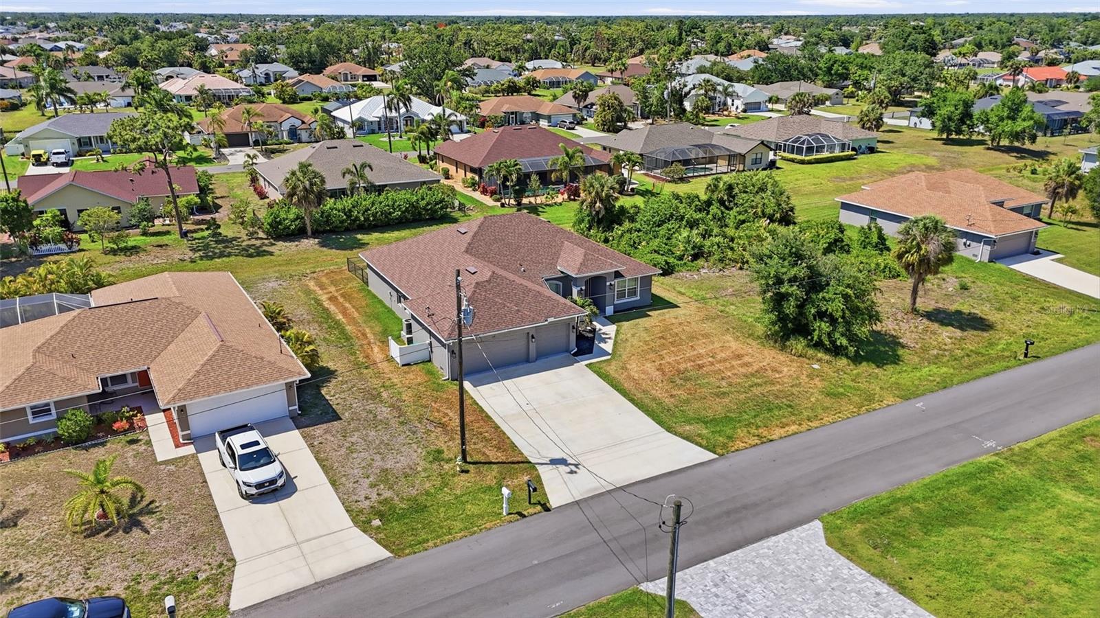119 LONG MEADOW LN, ROTONDA WEST, FL — photo 3