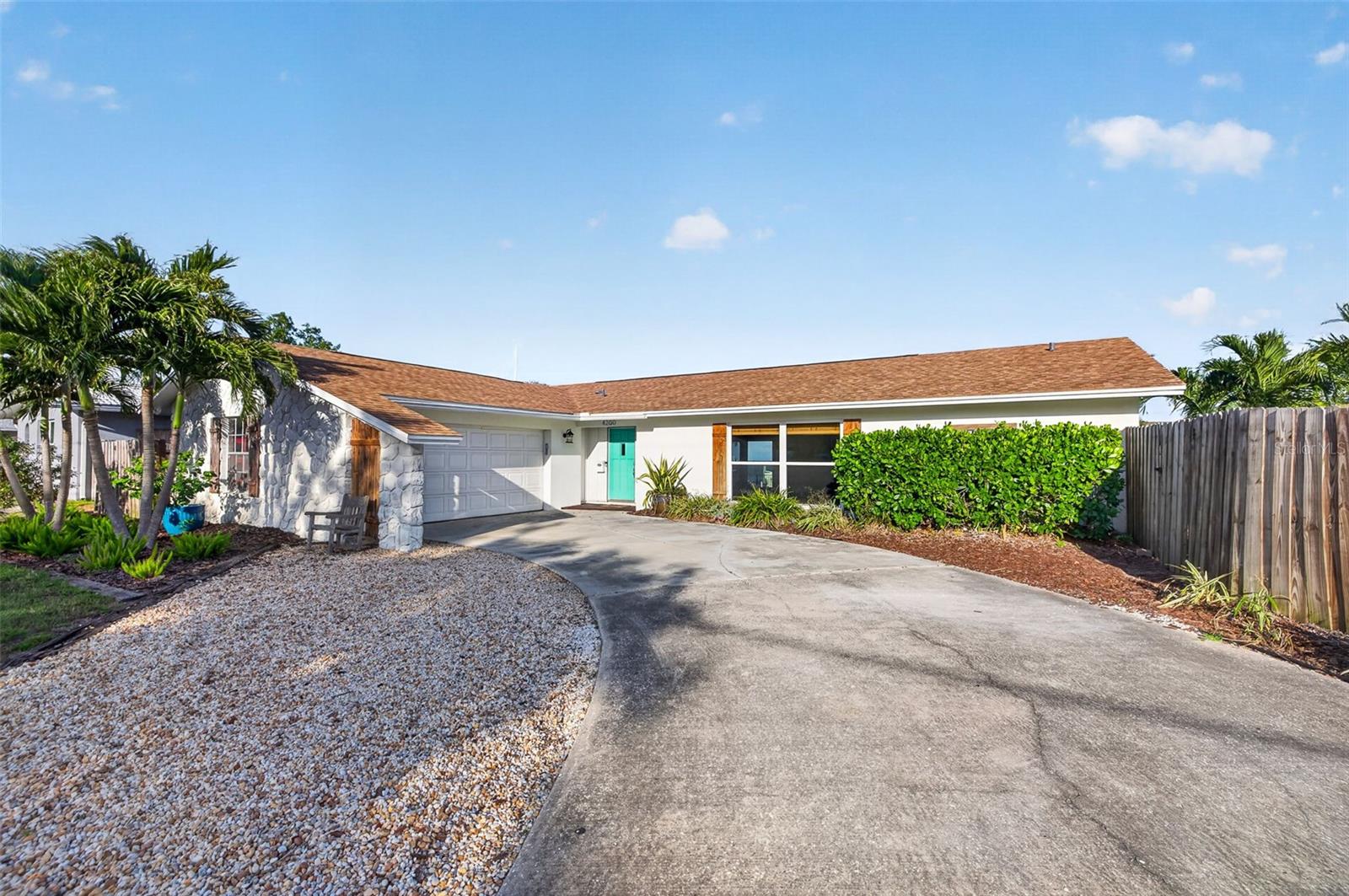 4200 BEACH DR SE, ST PETERSBURG, FL — photo 4
