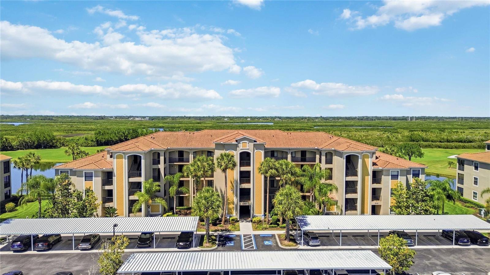 7019 RIVER HAMMOCK DR #202, BRADENTON, FL
