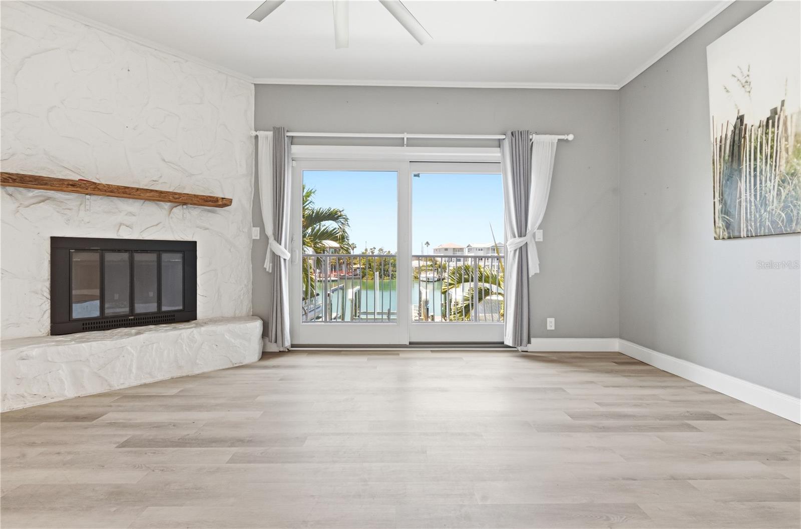 12482 CAPRI CIR N, TREASURE ISLAND, FL — photo 27