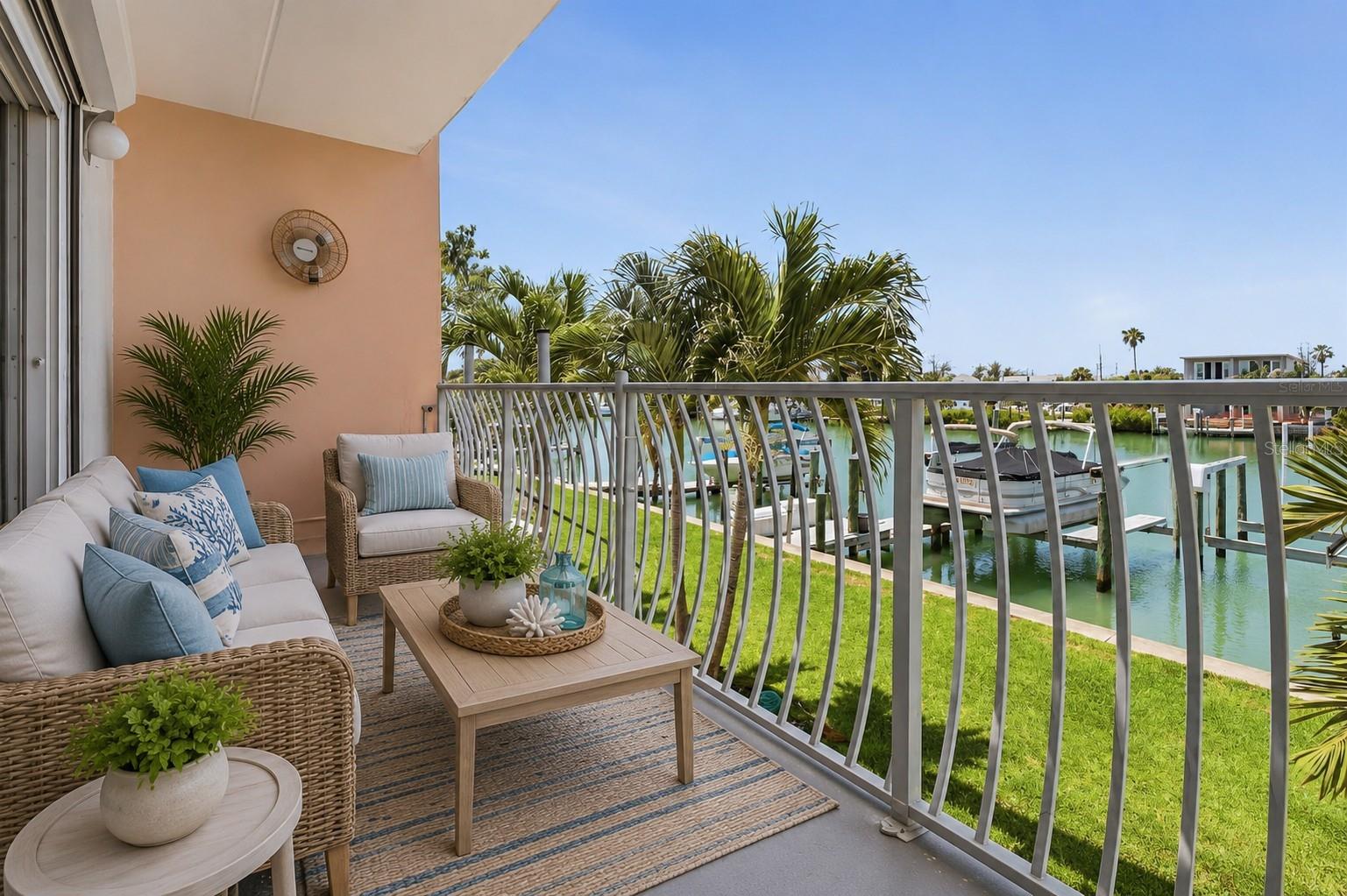 12482 CAPRI CIR N, TREASURE ISLAND, FL — photo 8