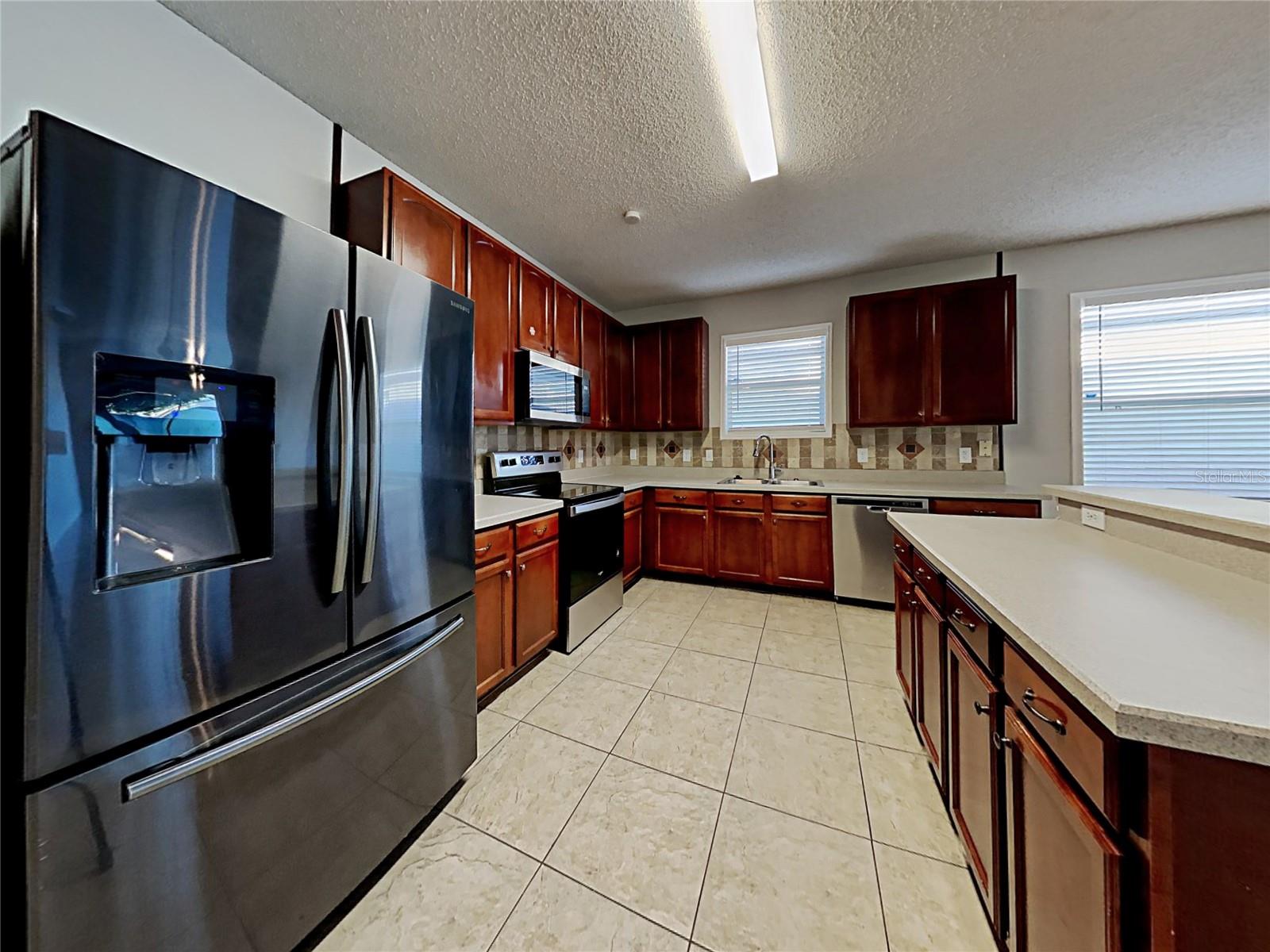 716 KNOLLWOOD DR, DAVENPORT, FL — photo 4