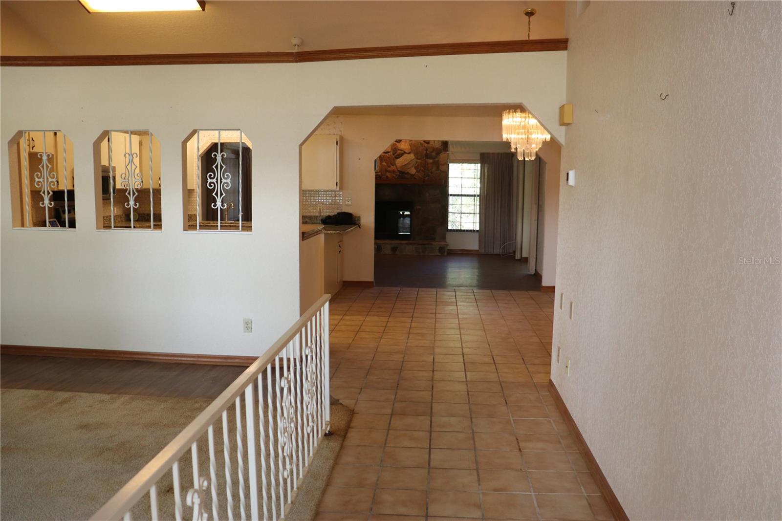1112 NE 130 TER, SILVER SPRINGS, FL — photo 5