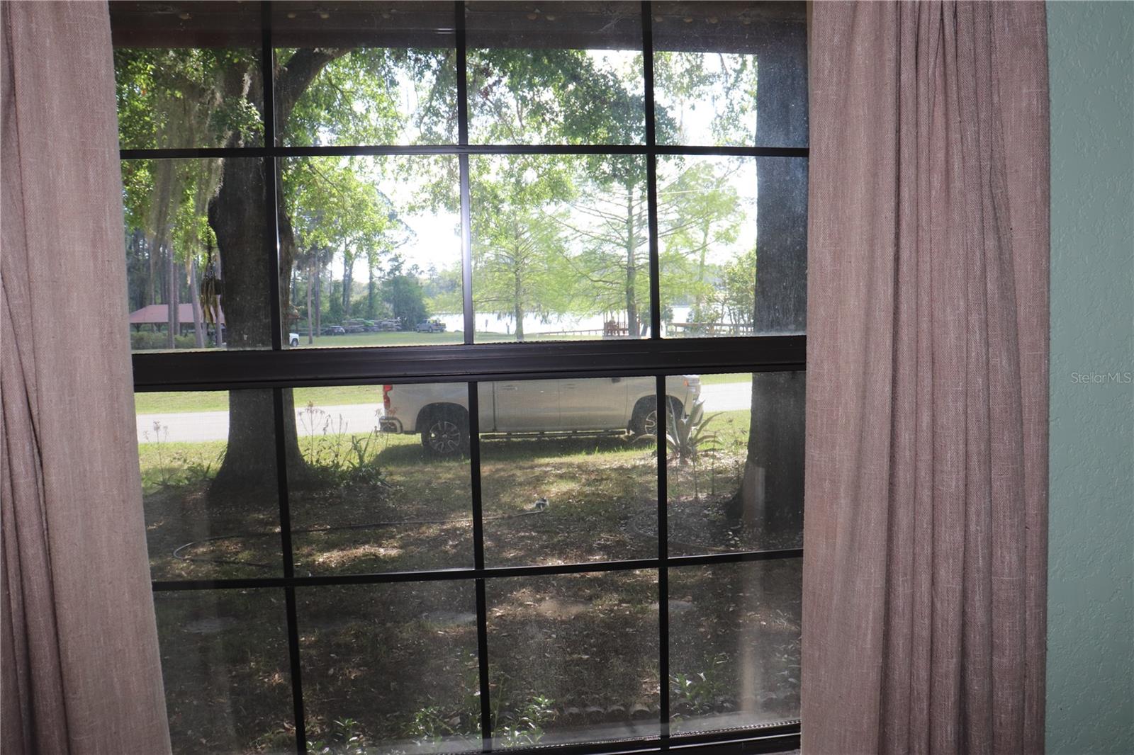 1112 NE 130 TER, SILVER SPRINGS, FL — photo 28