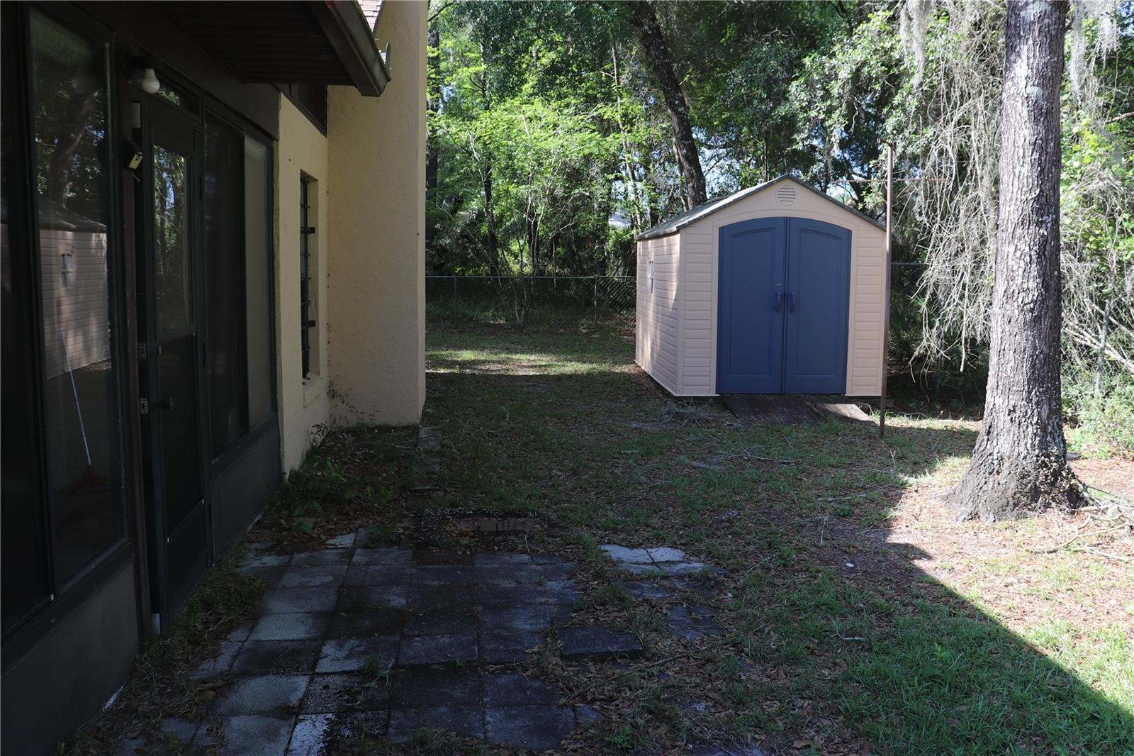 1112 NE 130 TER, SILVER SPRINGS, FL — photo 33