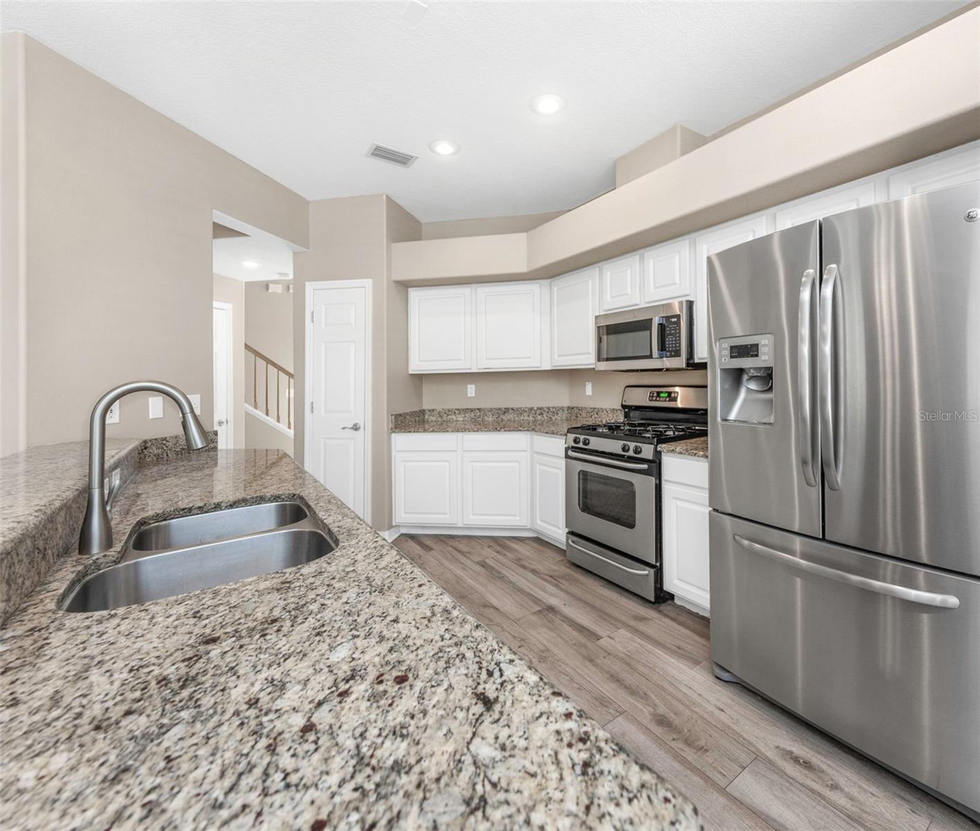 4152 GRANDCHAMP CIR, PALM HARBOR, FL — photo 54