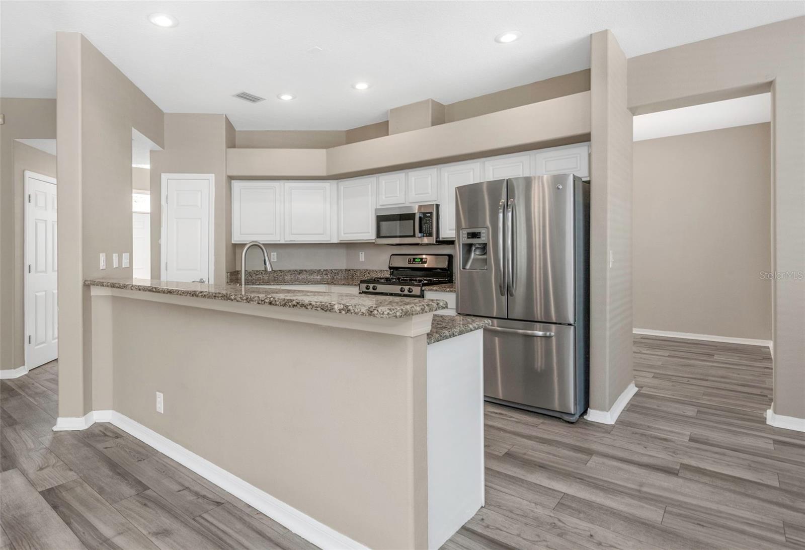 4152 GRANDCHAMP CIR, PALM HARBOR, FL — photo 56